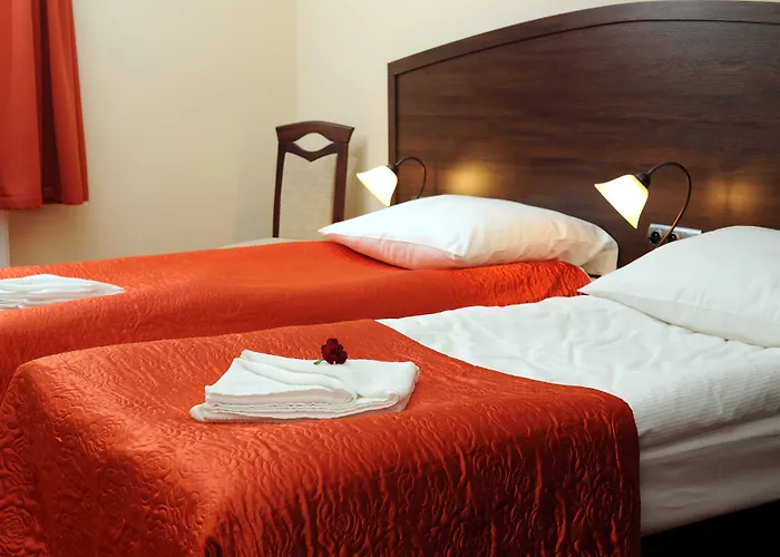 Hotel Hotel Nekla 3*