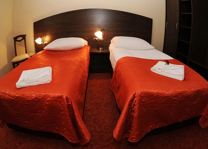 Hotel Hotel Nekla 3*